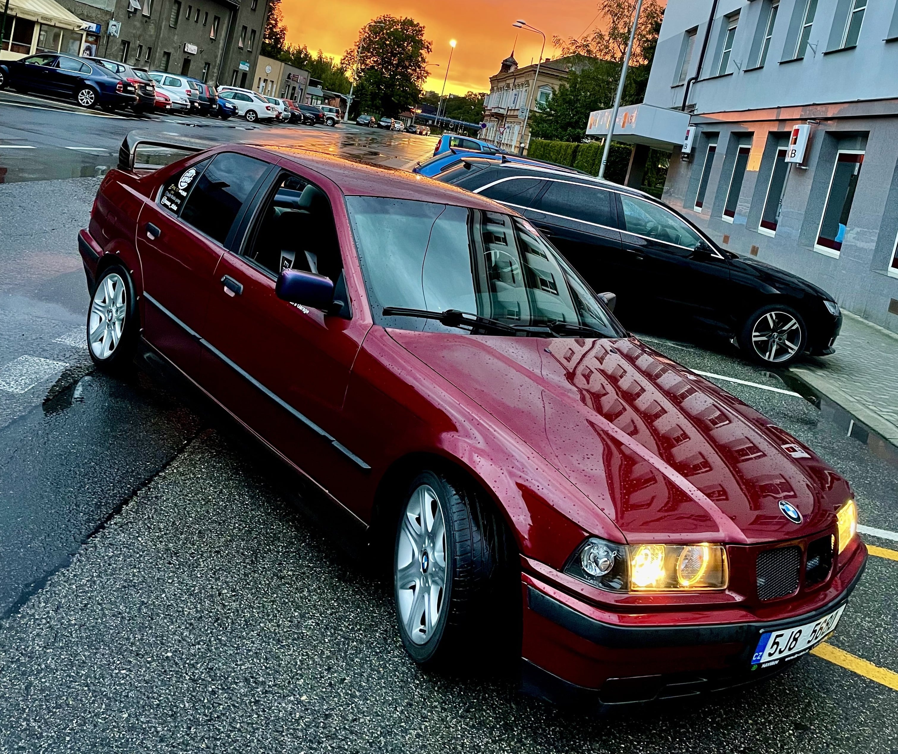bmw-e36-320i-130kw-od-alexandra-1-min